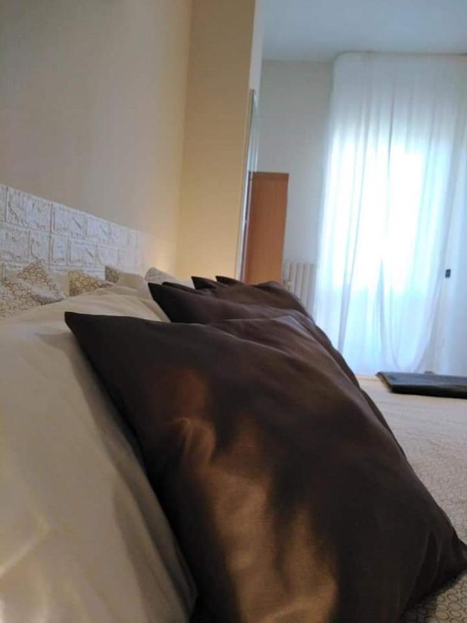 The Holiday House Hotell Santeramo in Colle Eksteriør bilde