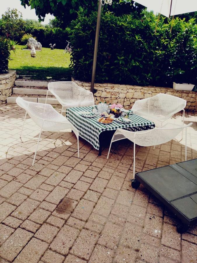 The Holiday House Hotell Santeramo in Colle Eksteriør bilde